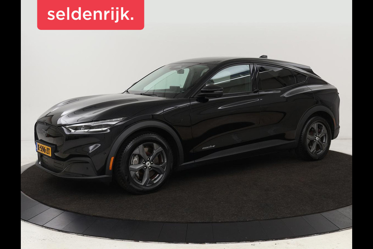 Ford Mustang Mach-E RWD 75 kWh | Leder | Stoelverwarming | Adaptive cruise | 360 camera | Adaptive cruise | B&O Sound | Stuurverwarming | Full LED Ford Mustang Mach-E RWD 75 kWh | Leder | Stoelverwarming | Adaptive cruise | 360 camera | Adaptive cruise | B&O Sound | Stuurverwarming | Full LED