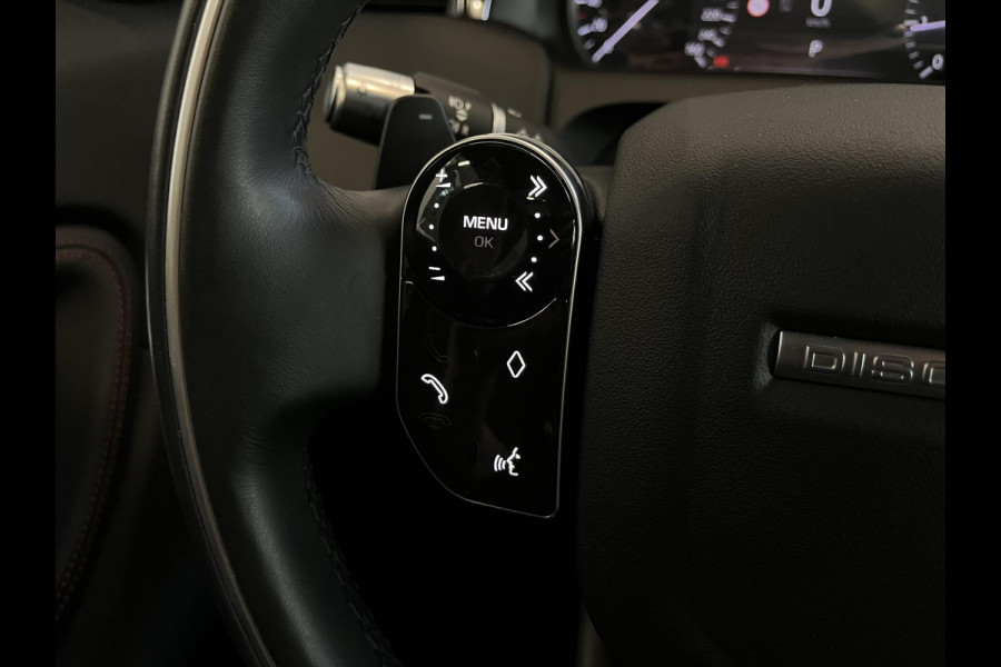 Land Rover Discovery Sport P200 2.0 R-Dynamic S | Leder | Panorama dak | Navigatie | 19"Lichtmetalen velgen | Camera | Parkeer sensoren | Blackpack