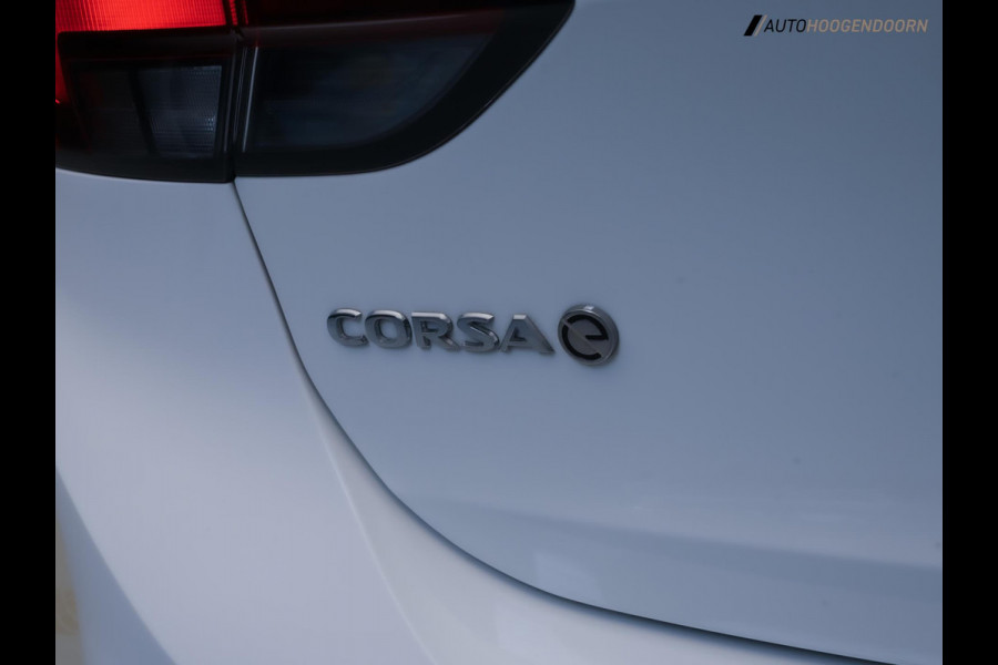 Opel CORSA-E Edition 50 kWh Sport 136PK (APPLE CARPLAY,NAVIGATIE,DIGITAAL DISPLAY,LED,CAMERA,PARKEERSENSOR,TOPCONDITIE)