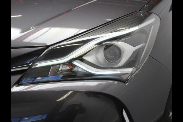 Toyota Yaris 1.5 Hybrid Dynamic CLIMATE | CRUISE | LED | CAMERA | CARPLAY | KEYLESS
