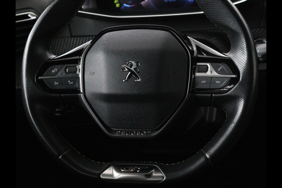Peugeot 208 1.2 PureTech GT-Line | Panoramadak | Carplay | Afneembare trekhaak | Cruise control | Full LED | Navigatie | Camera | Sfeerverlichting