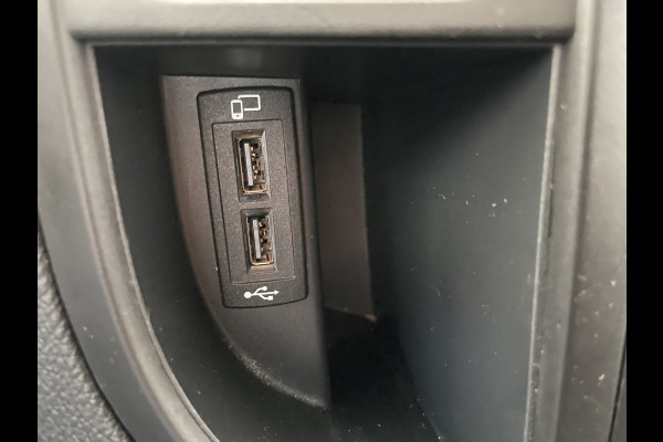 Mercedes-Benz Vito 114 CDI Extra Lang Airco - Cruise control - Navigatie full map - Achteruitrijcamera - Zijschuifdeur rechts - Parkeersensoren voor en achter - Trekhaak - Aluminium trap - zeer nette bus