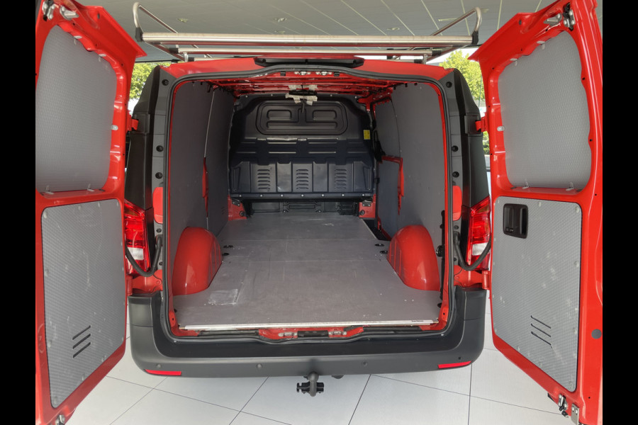 Mercedes-Benz Vito 114 CDI Extra Lang Airco - Cruise control - Navigatie full map - Achteruitrijcamera - Zijschuifdeur rechts - Parkeersensoren voor en achter - Trekhaak - Aluminium trap - zeer nette bus