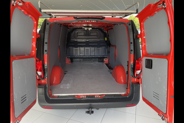 Mercedes-Benz Vito 114 CDI Extra Lang Airco - Cruise control - Navigatie full map - Achteruitrijcamera - Zijschuifdeur rechts - Parkeersensoren voor en achter - Trekhaak - Aluminium trap - zeer nette bus