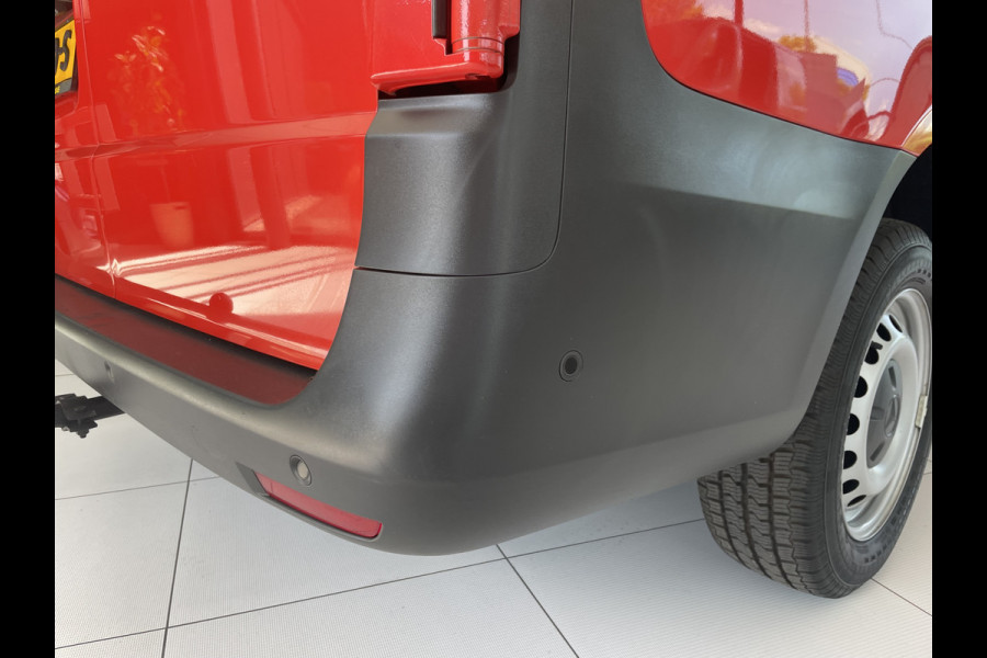 Mercedes-Benz Vito 114 CDI Extra Lang Airco - Cruise control - Navigatie full map - Achteruitrijcamera - Zijschuifdeur rechts - Parkeersensoren voor en achter - Trekhaak - Aluminium trap - zeer nette bus