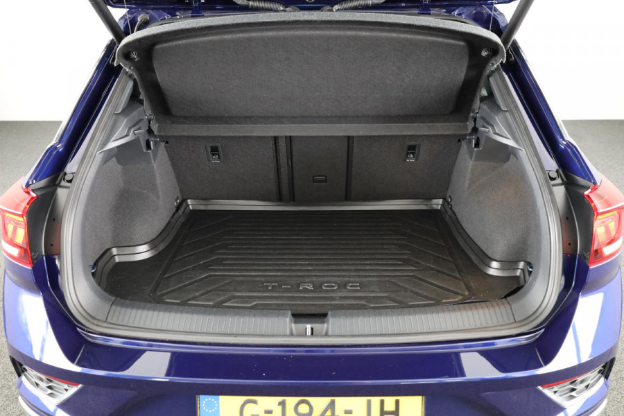 Volkswagen T-Roc 1.5 TSI Sport Business R | Automaat | Digitale Dashbord | Navigatie  | Acteruitrij camera | Elektrische Achterklep | LM Velgen 19" |