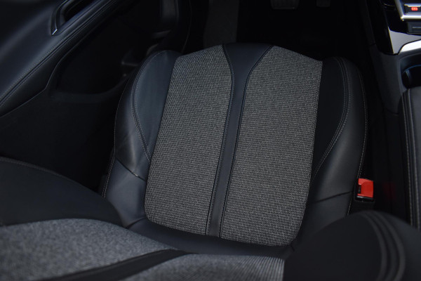 Peugeot 5008 1.2 PureTech 130PK Aut. Allure | 7 zits | Camera | Carplay | Incl. garantie