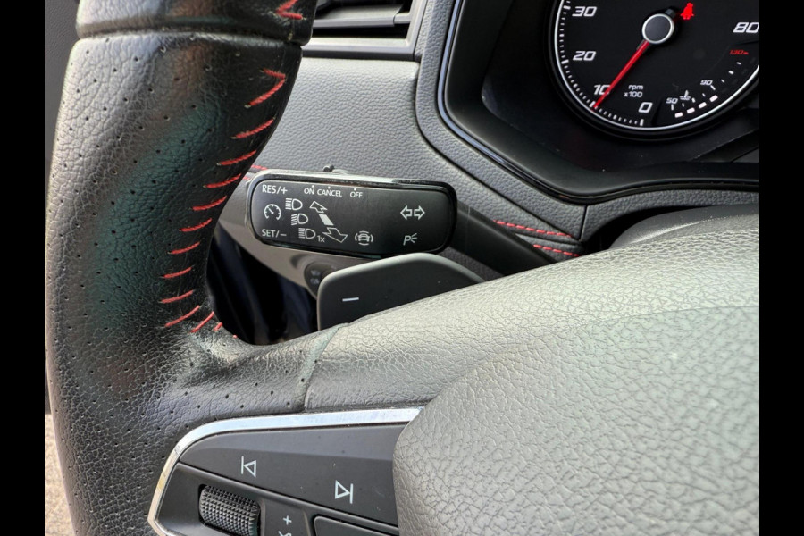 Seat Arona 1.0 TSI Xcellence FR Business Intense, trekhaak 1e eig.alcantara int.
