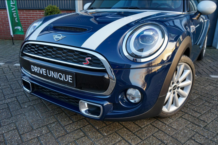 MINI Cooper S 2.0 Chili Panorama, Union-jack LED Achter, Parkeersensoren, LED, Sportstoelen, Cruisecontrol, 17 inch LM Velgen
