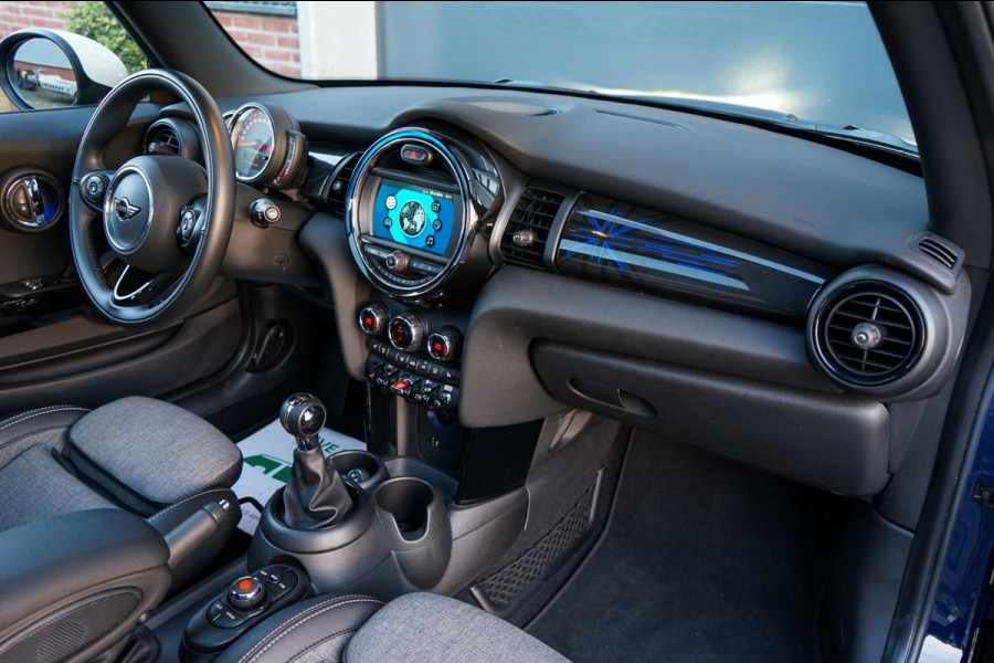 MINI Cooper S 2.0 Chili Panorama, Union-jack LED Achter, Parkeersensoren, LED, Sportstoelen, Cruisecontrol, 17 inch LM Velgen