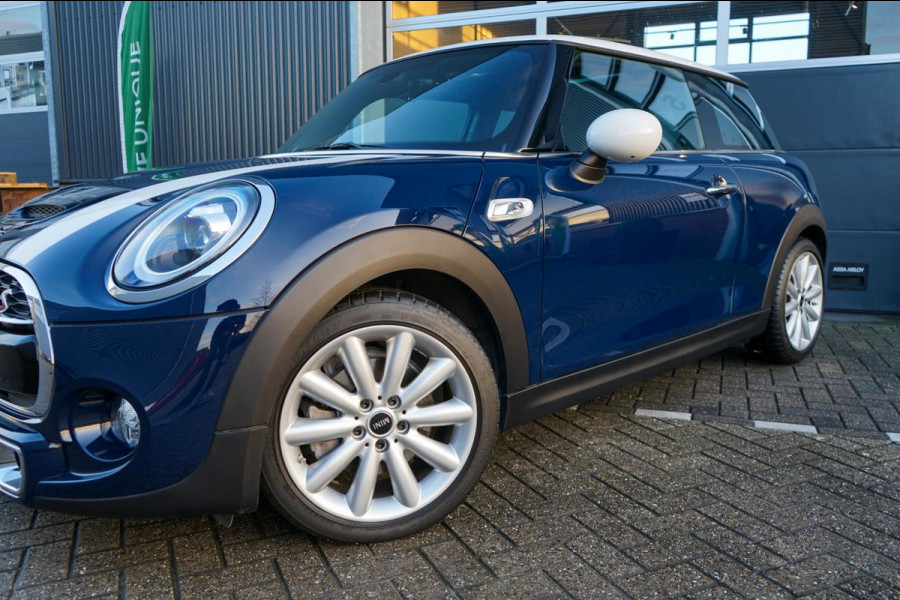 MINI Cooper S 2.0 Chili Panorama, Union-jack LED Achter, Parkeersensoren, LED, Sportstoelen, Cruisecontrol, 17 inch LM Velgen