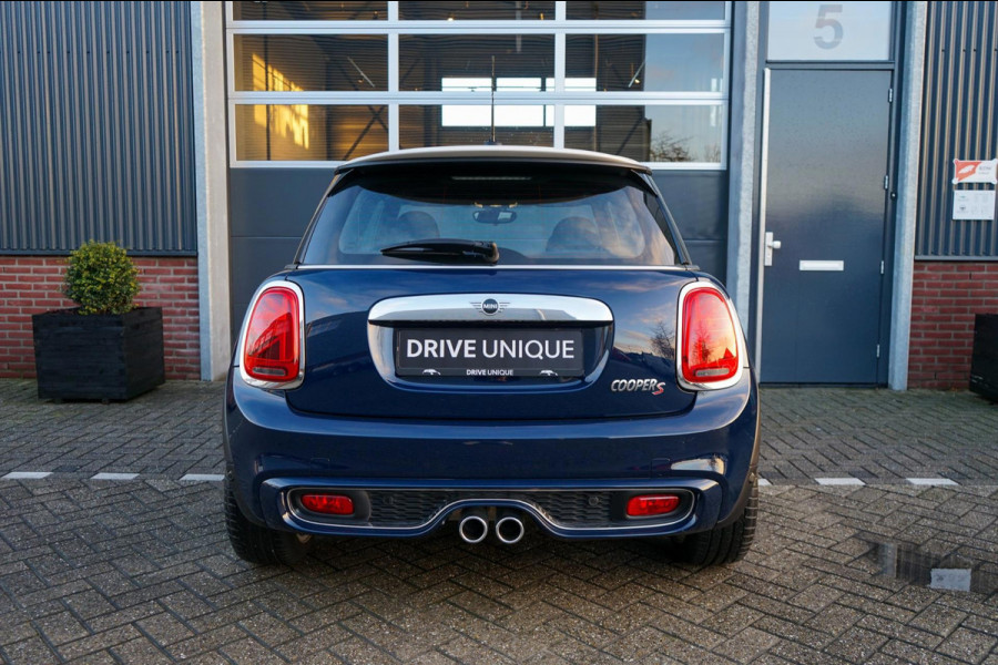 MINI Cooper S 2.0 Chili Panorama, Union-jack LED Achter, Parkeersensoren, LED, Sportstoelen, Cruisecontrol, 17 inch LM Velgen