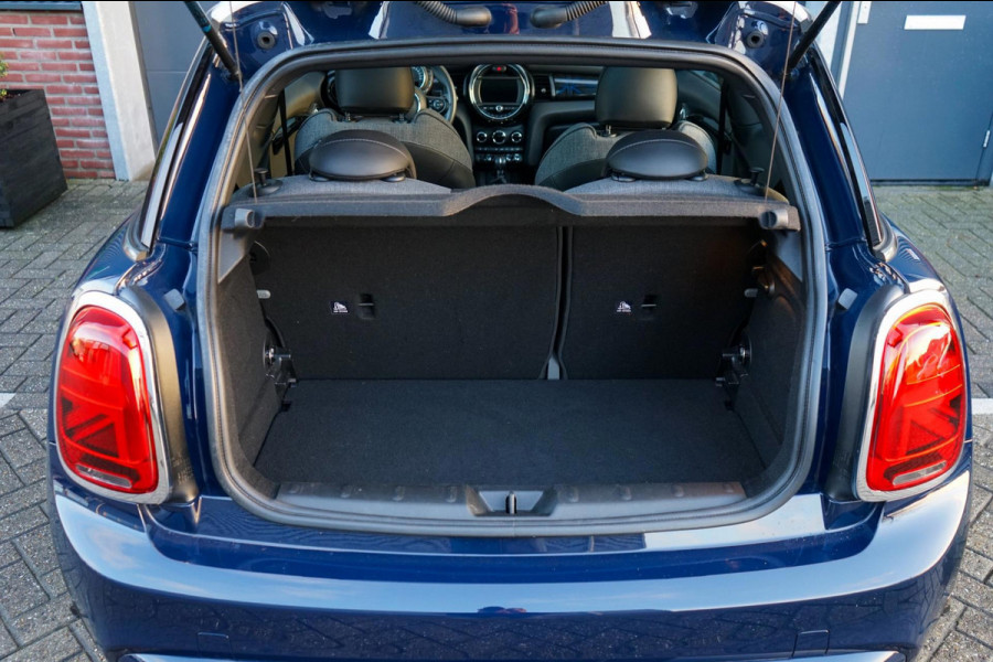 MINI Cooper S 2.0 Chili Panorama, Union-jack LED Achter, Parkeersensoren, LED, Sportstoelen, Cruisecontrol, 17 inch LM Velgen
