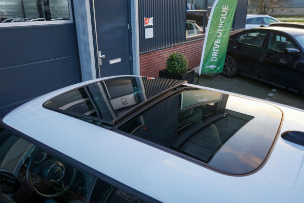 MINI Cooper S 2.0 Chili Panorama, Union-jack LED Achter, Parkeersensoren, LED, Sportstoelen, Cruisecontrol, 17 inch LM Velgen