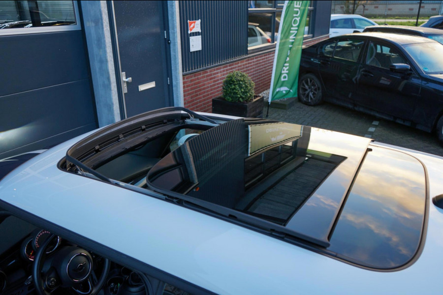 MINI Cooper S 2.0 Chili Panorama, Union-jack LED Achter, Parkeersensoren, LED, Sportstoelen, Cruisecontrol, 17 inch LM Velgen