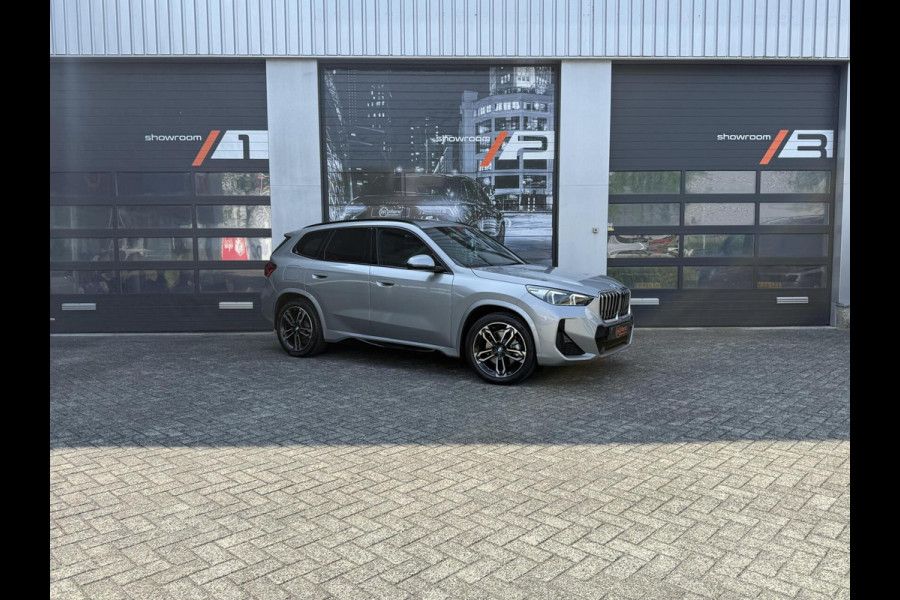 BMW X1 sDrive20i M-sport|Pano|LED|VOL