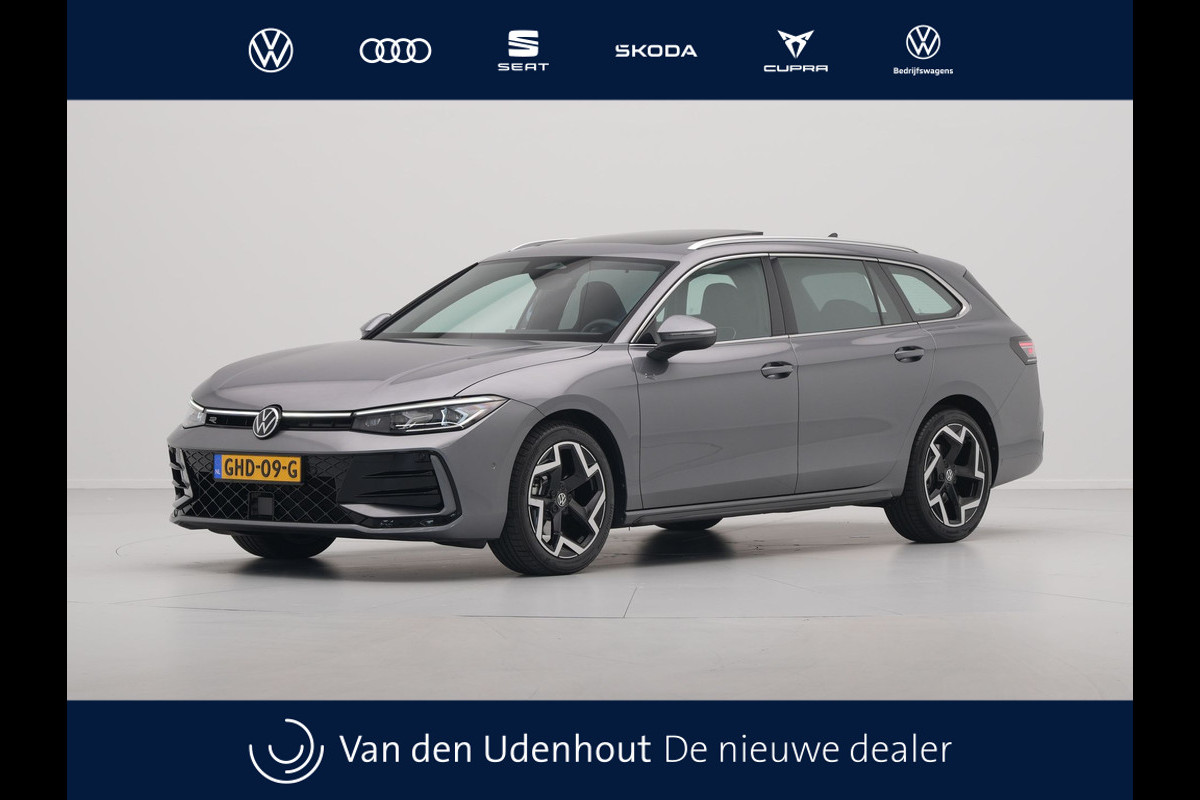Volkswagen Passat Variant 1.5 eTSI 150pk R-Line Business Panorama Trekhaak Camera Side Assist 227 Volkswagen Passat Variant 1.5 eTSI 150pk R-Line Business Panorama Trekhaak Camera Side Assist 227