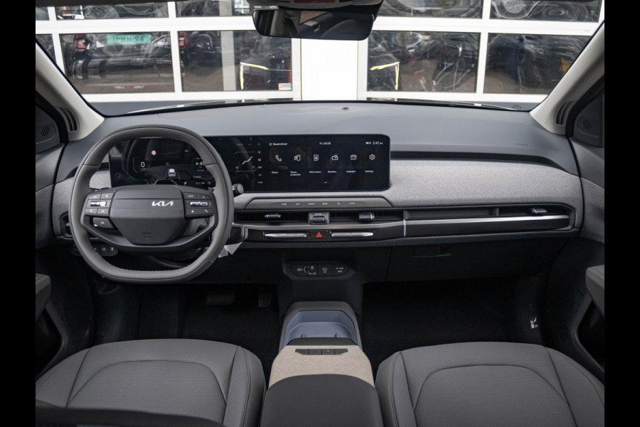 Kia EV3 Plus Advanced 58.3 kWh l Direct leverbaar | Private Lease v.a. € 542,- l Stoel Stuurverwarming l Glazen Schuifkantel dak l