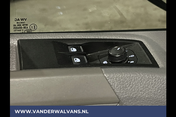 Volkswagen Crafter 2.0 TDI 141pk L3H3 L2H2 Euro6 Airco | Camera | Apple Carplay | Cruisecontrol Android Auto