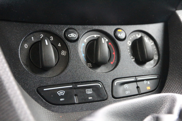 Ford Transit Connect 1.5 TDCI 100 | L2 | Inrichting | Airco..