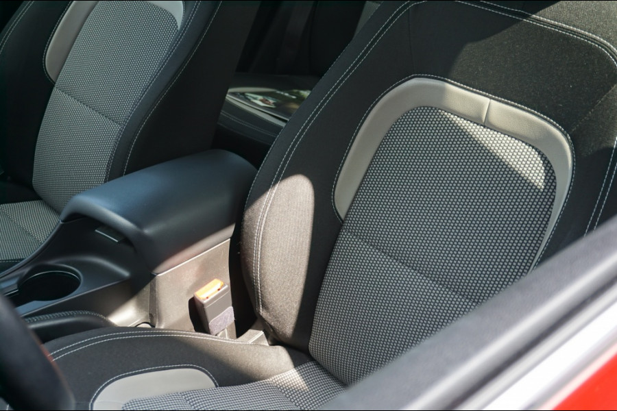 Kia cee'd 135PK DynamicLine AFN.HAAK | CAMERA | NAVI | CRUISE | CLIMA! VERKOCHT