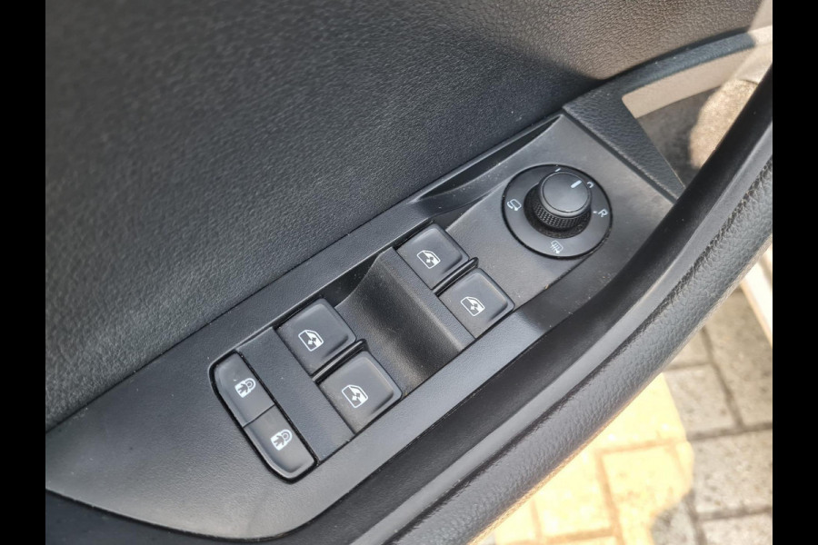 Škoda Superb Combi 1.4 TSI iV Business Edition Plus PHEV | trekhaak wegklapbaar