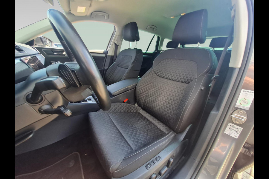 Škoda Superb Combi 1.4 TSI iV Business Edition Plus PHEV | trekhaak wegklapbaar