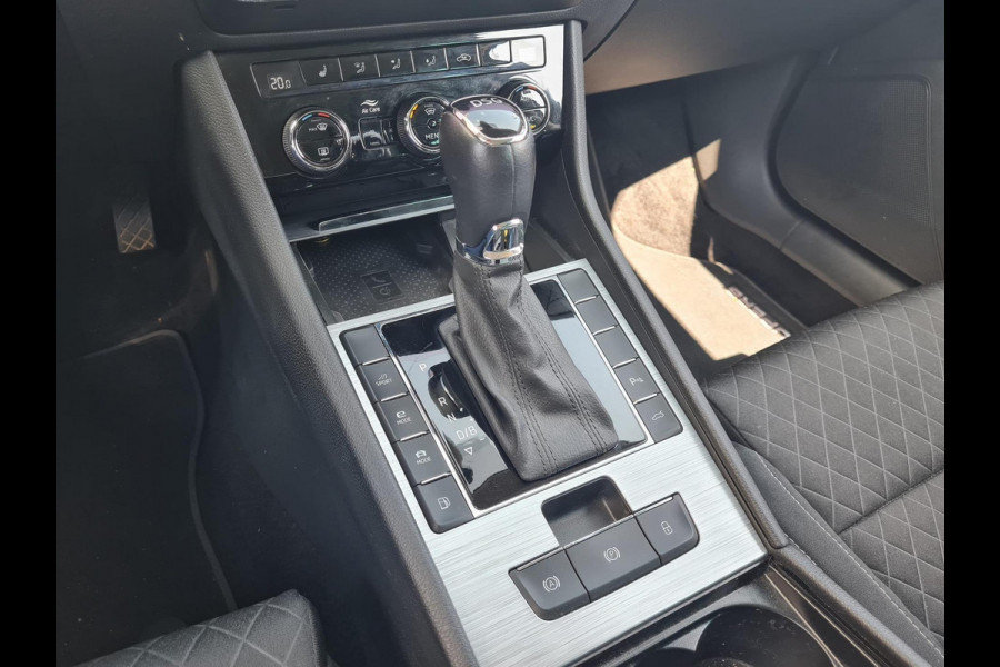 Škoda Superb Combi 1.4 TSI iV Business Edition Plus PHEV | trekhaak wegklapbaar
