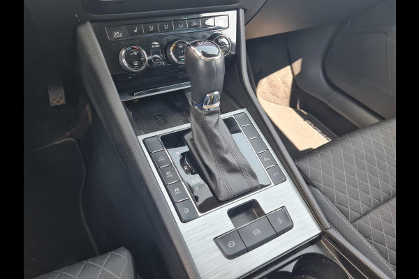 Škoda Superb Combi 1.4 TSI iV Business Edition Plus PHEV | trekhaak wegklapbaar