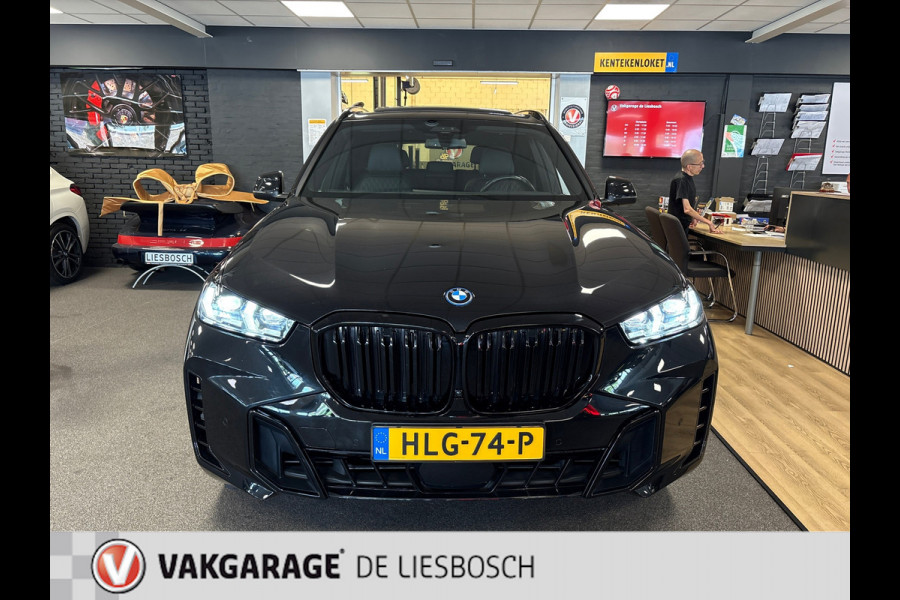 BMW X5 XDrive50e Launch Edition M-Sport / Panorama-dak /luchtvering / Leder /head-up