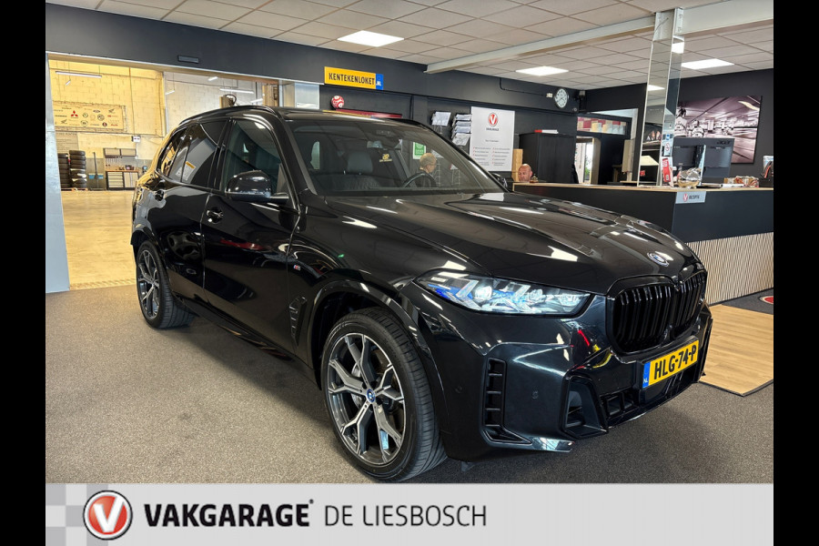 BMW X5 XDrive50e Launch Edition M-Sport / Panorama-dak /luchtvering / Leder /head-up