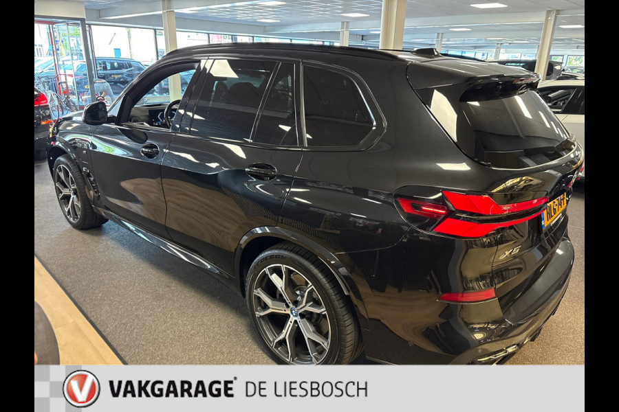 BMW X5 XDrive50e Launch Edition M-Sport / Panorama-dak /luchtvering / Leder /head-up