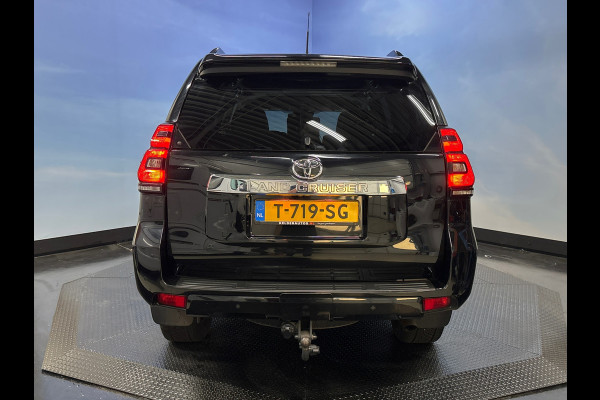 Toyota Land Cruiser 150 EXECUTIVE!! 5-peroons Bomvol!!
