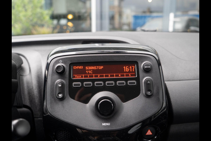 Citroën C1 1.0 VTi Feel / DAB+ / Bleutooth / Speedlimiter / Getint glas / Airco