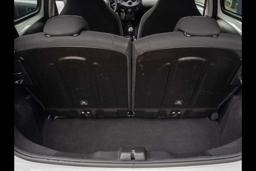 Citroën C1 1.0 VTi Feel / DAB+ / Bleutooth / Speedlimiter / Getint glas / Airco
