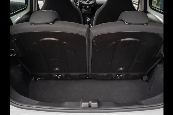 Citroën C1 1.0 VTi Feel / DAB+ / Bleutooth / Speedlimiter / Getint glas / Airco