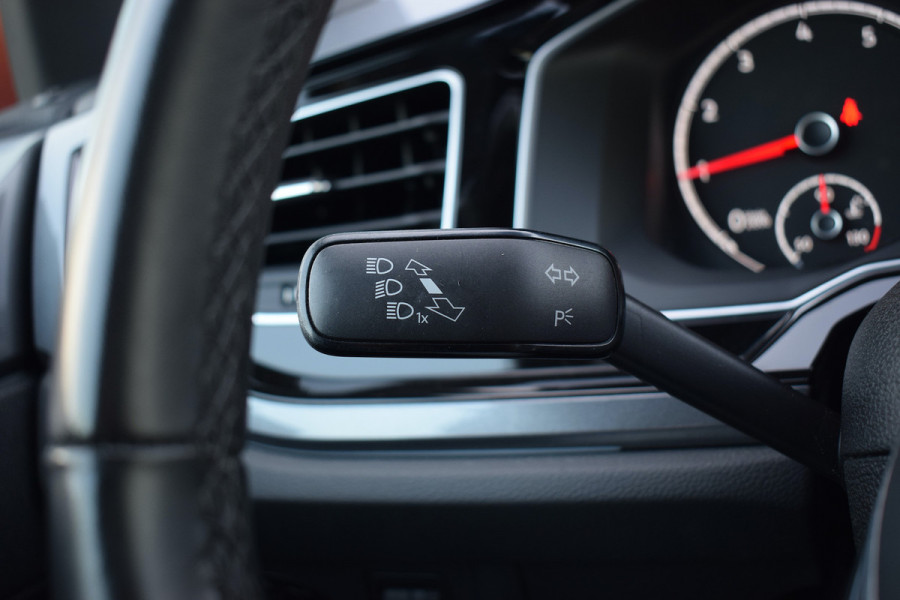 Volkswagen Polo 1.0 TSI Business R | 115 pk | R-Line | Apple CarPlay | Adaptive | Climate