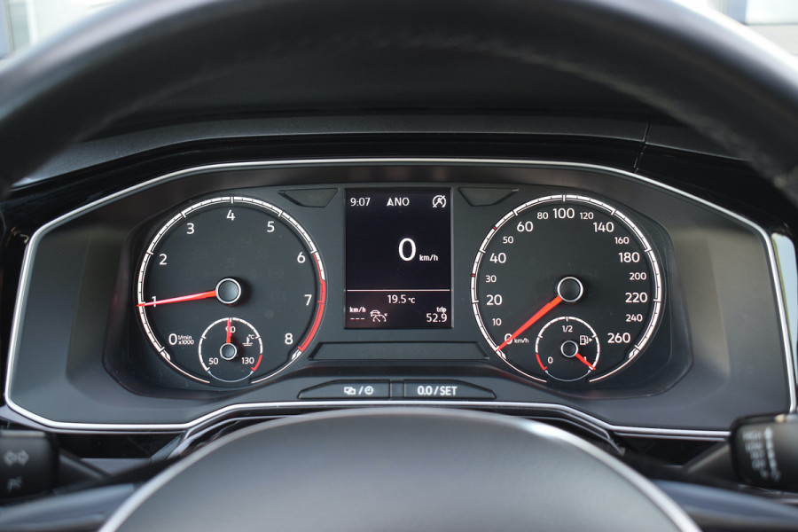 Volkswagen Polo 1.0 TSI Business R | 115 pk | R-Line | Apple CarPlay | Adaptive | Climate