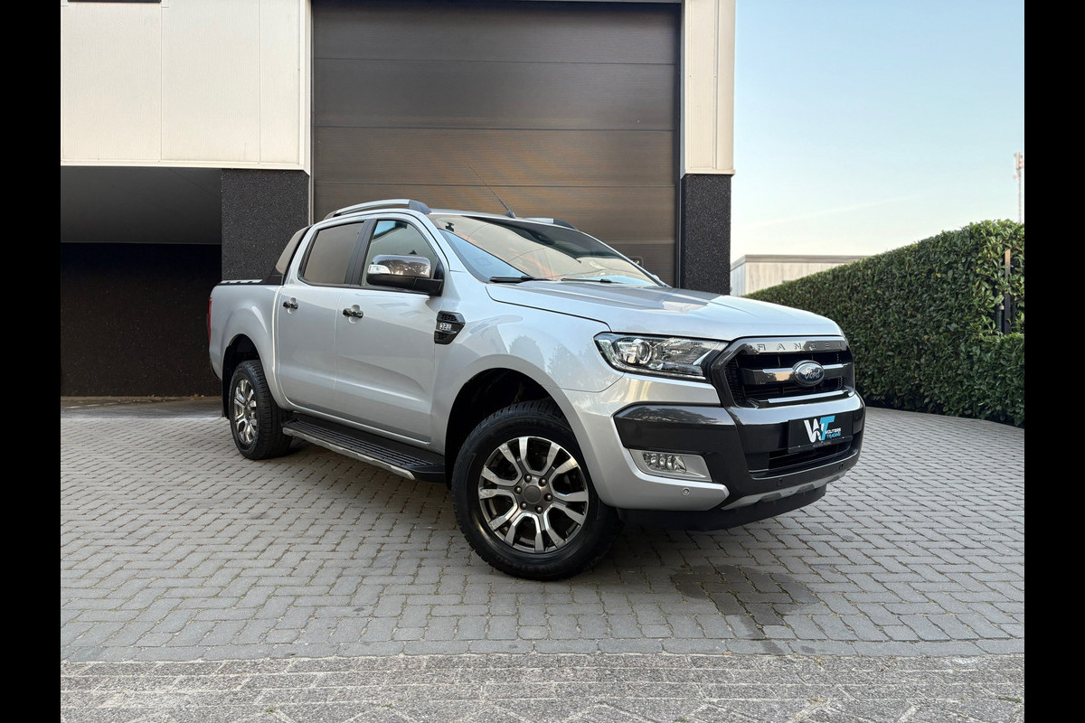 Ford Ranger 3.2 TDCi Wildtrak Supercab - 5 persoons - marge Ford Ranger 3.2 TDCi Wildtrak Supercab - 5 persoons - marge