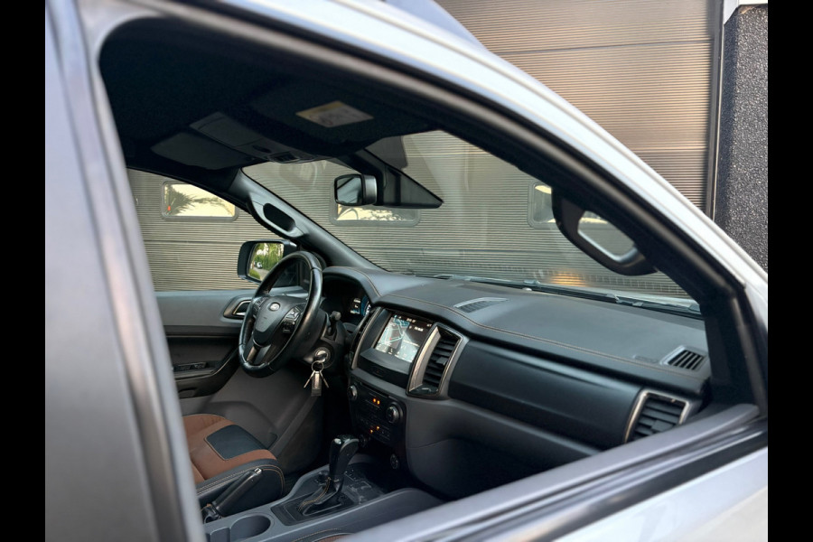 Ford Ranger 3.2 TDCi Wildtrak Supercab - 5 persoons - marge