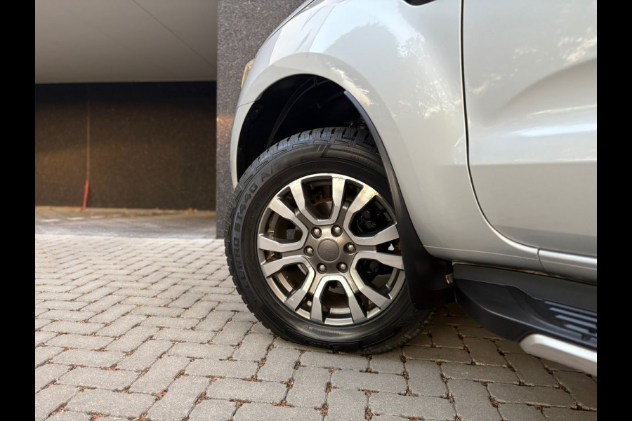 Ford Ranger 3.2 TDCi Wildtrak Supercab - 5 persoons - marge