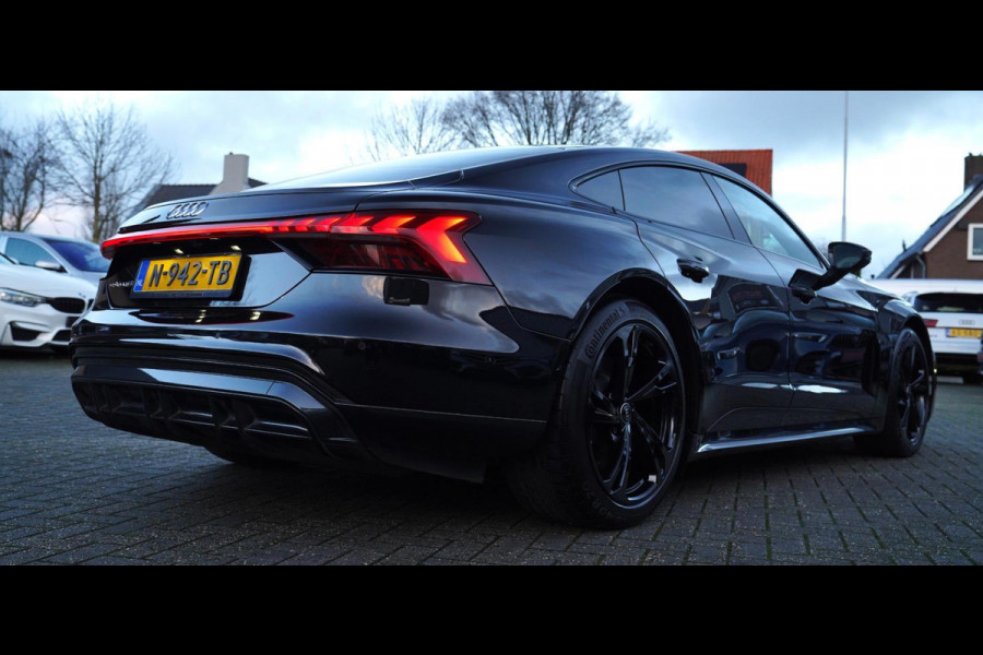 Audi e-tron GT GT 93 kWh | Panorama | Luxe Leder | Camera | Head up Display | Lane assist | Dealer onderhouden | 2e eig | incl btw