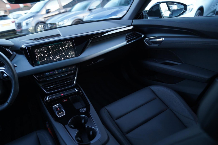 Audi e-tron GT GT 93 kWh | Panorama | Luxe Leder | Camera | Head up Display | Lane assist | Dealer onderhouden | 2e eig | incl btw