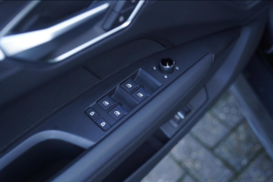 Audi e-tron GT GT 93 kWh | Panorama | Luxe Leder | Camera | Head up Display | Lane assist | Dealer onderhouden | 2e eig | incl btw