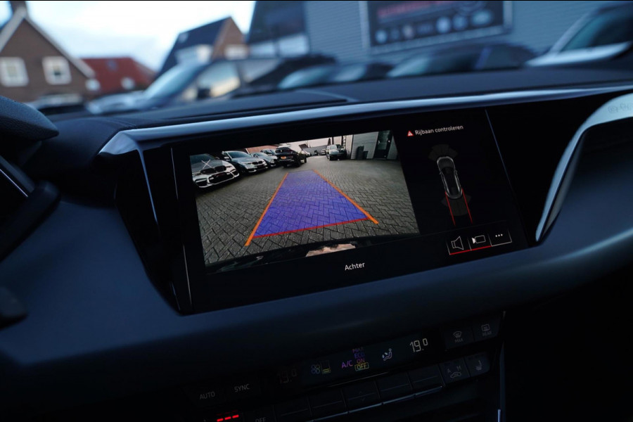 Audi e-tron GT GT 93 kWh | Panorama | Luxe Leder | Camera | Head up Display | Lane assist | Dealer onderhouden | 2e eig | incl btw