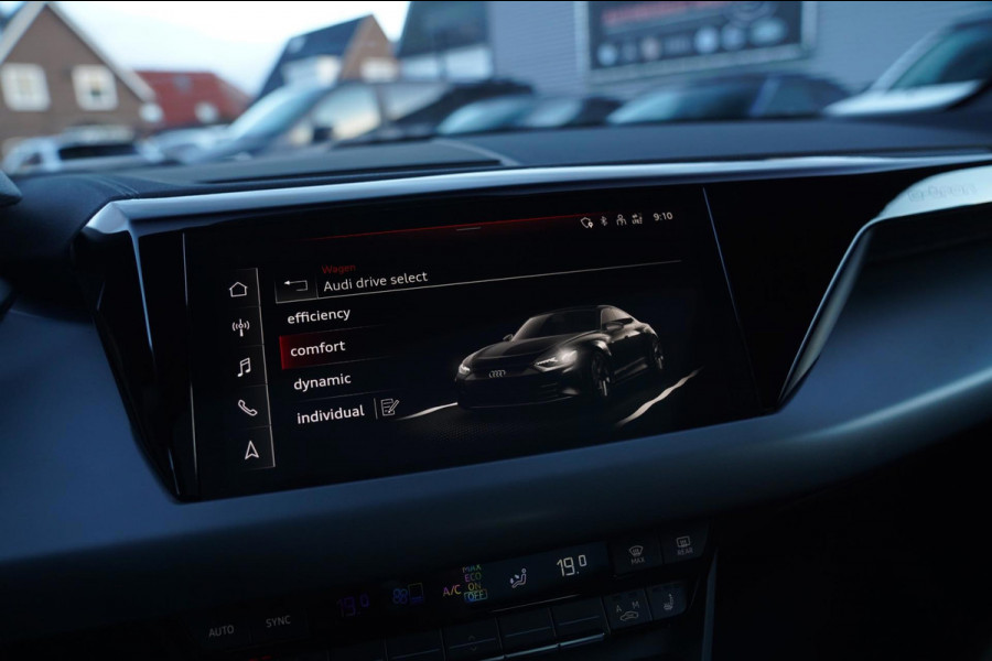 Audi e-tron GT GT 93 kWh | Panorama | Luxe Leder | Camera | Head up Display | Lane assist | Dealer onderhouden | 2e eig | incl btw