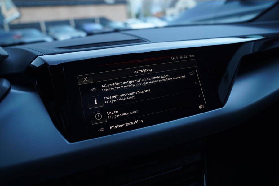 Audi e-tron GT GT 93 kWh | Panorama | Luxe Leder | Camera | Head up Display | Lane assist | Dealer onderhouden | 2e eig | incl btw