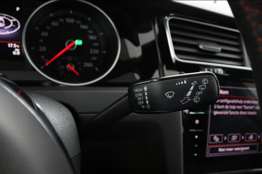 Volkswagen Golf 2.0TSI GTI *PANO*LEER*ACC*LED*DCC*KEYLESS*CAM*NAVI