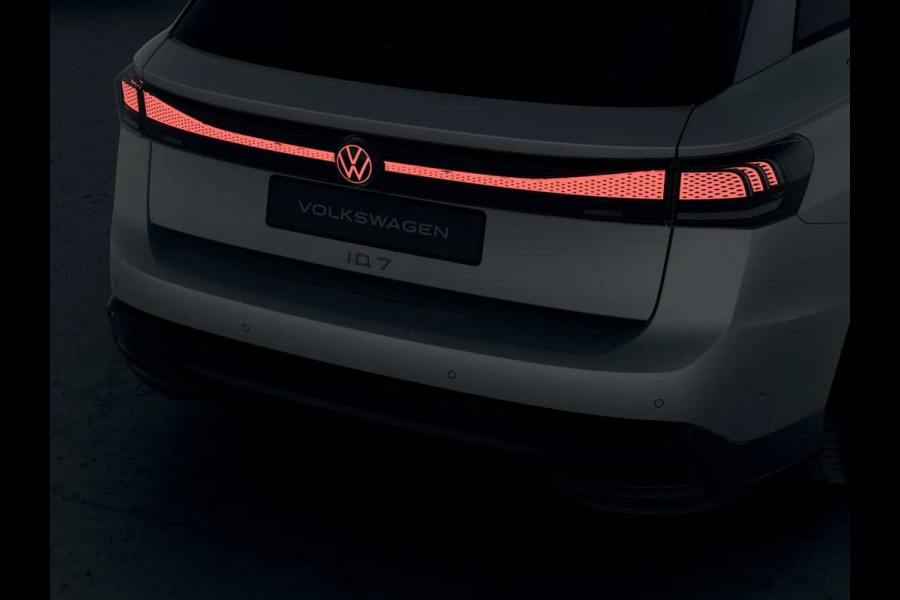 Volkswagen ID.7 Tourer Pro Business 77 kWh accu, 210 kW / 286 pk Variant