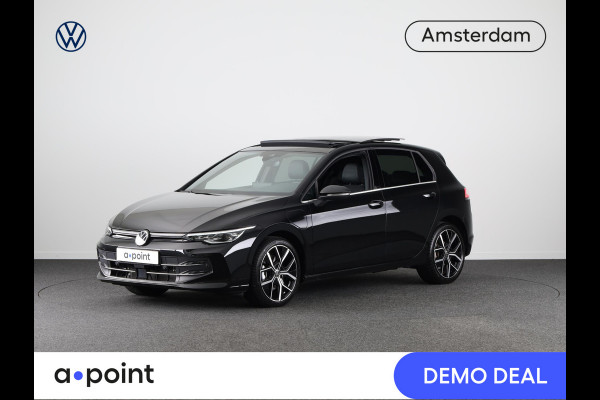 Volkswagen Golf 1.5 eHybrid 50 Edition 204 PK | Automaat (DSG) | Panoramadak | Stoelverwarming | Led matrix | 18 Inch | Camera